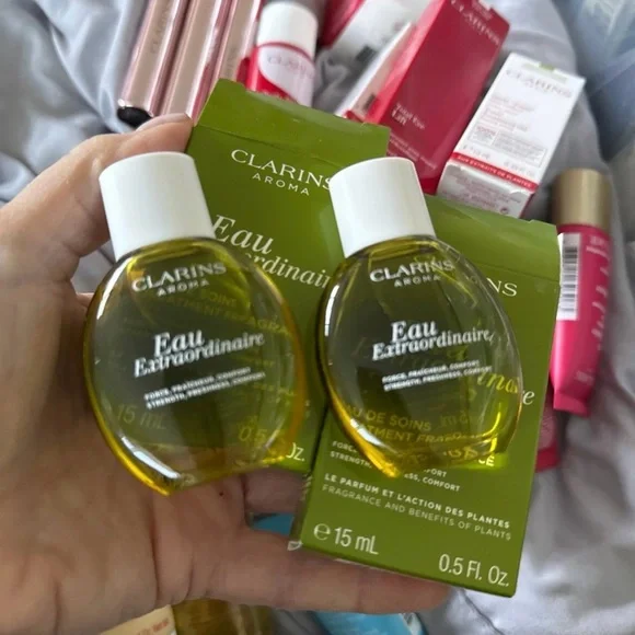 Clarins TRAVEL size Skincare Collection Bundle